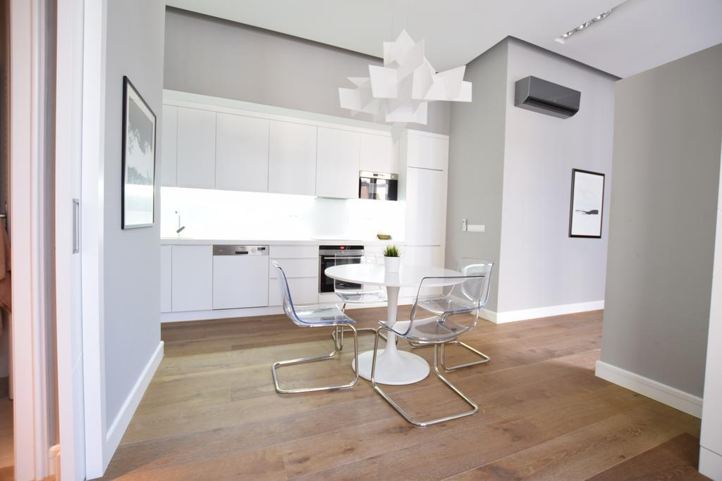 Luxury Apartment By Hi5 - Szervita Suite 부다페스트 외부 사진