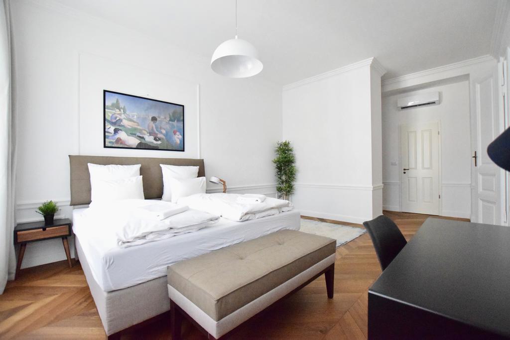 Luxury Apartment By Hi5 - Szervita Suite 부다페스트 외부 사진