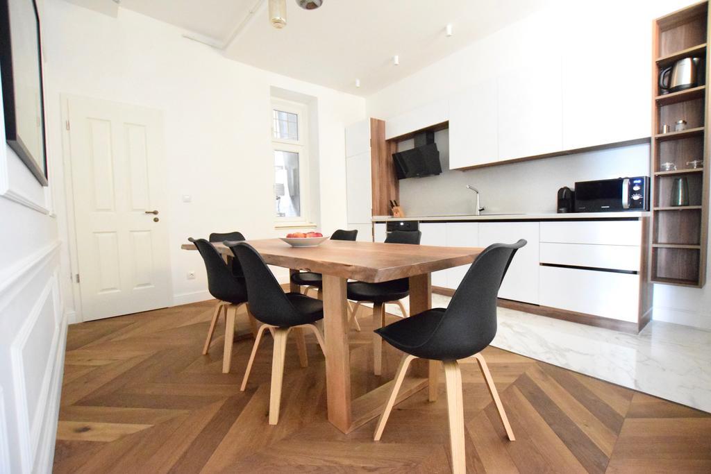 Luxury Apartment By Hi5 - Szervita Suite 부다페스트 외부 사진