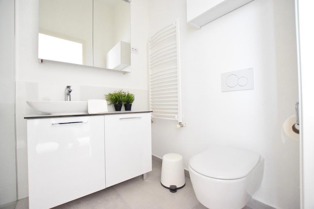 Luxury Apartment By Hi5 - Szervita Suite 부다페스트 외부 사진